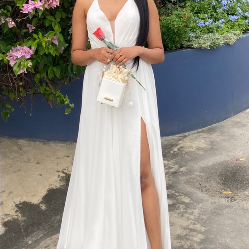 Lulus White Maxi Rinestone Dress
